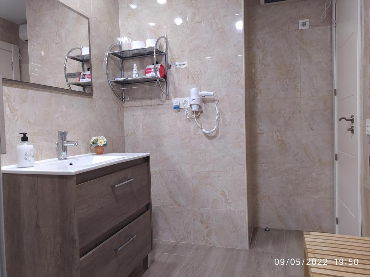 Piso Navas Apartment Navas de San Antonio Ngoại thất bức ảnh