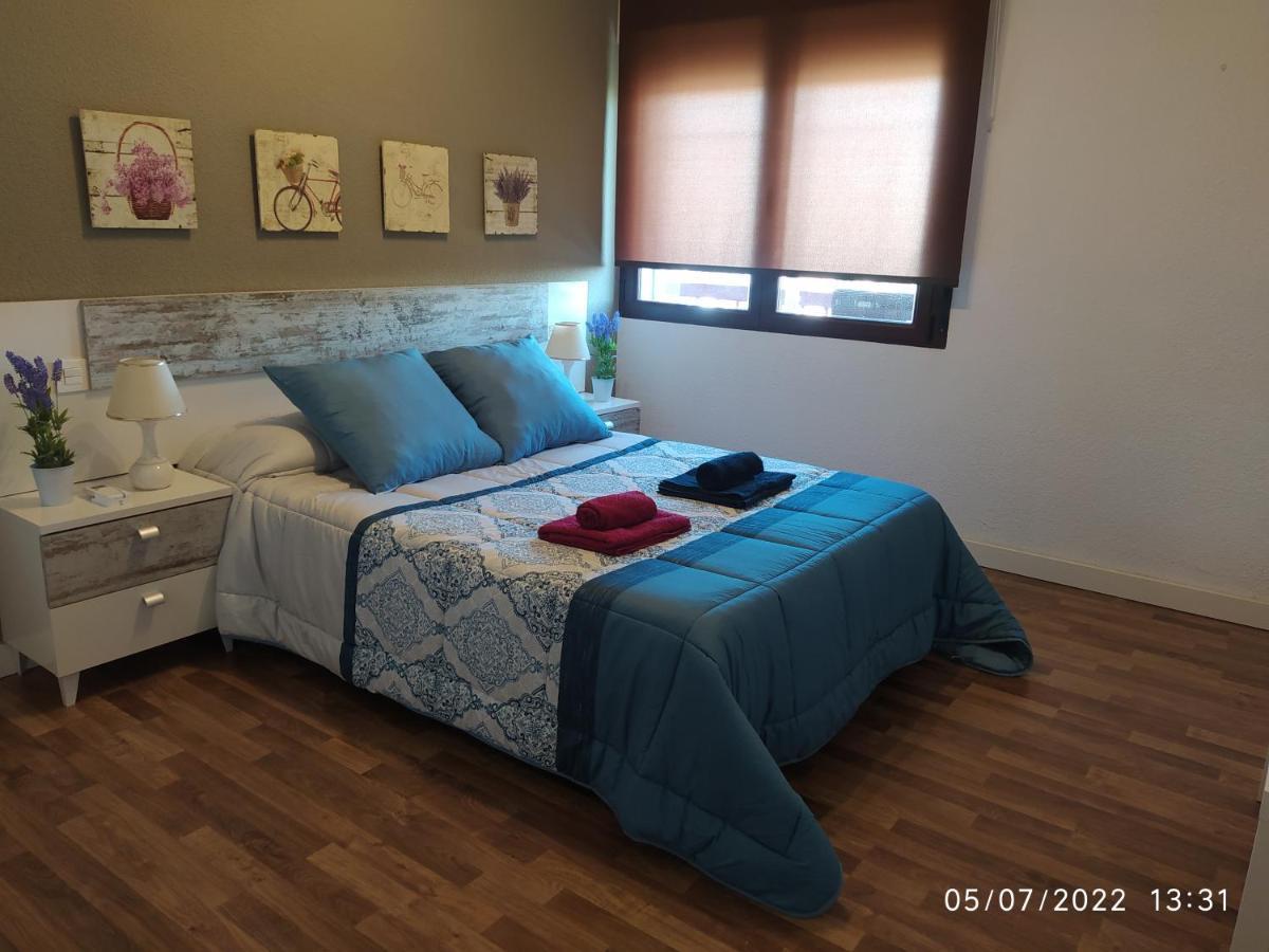 Piso Navas Apartment Navas de San Antonio Ngoại thất bức ảnh