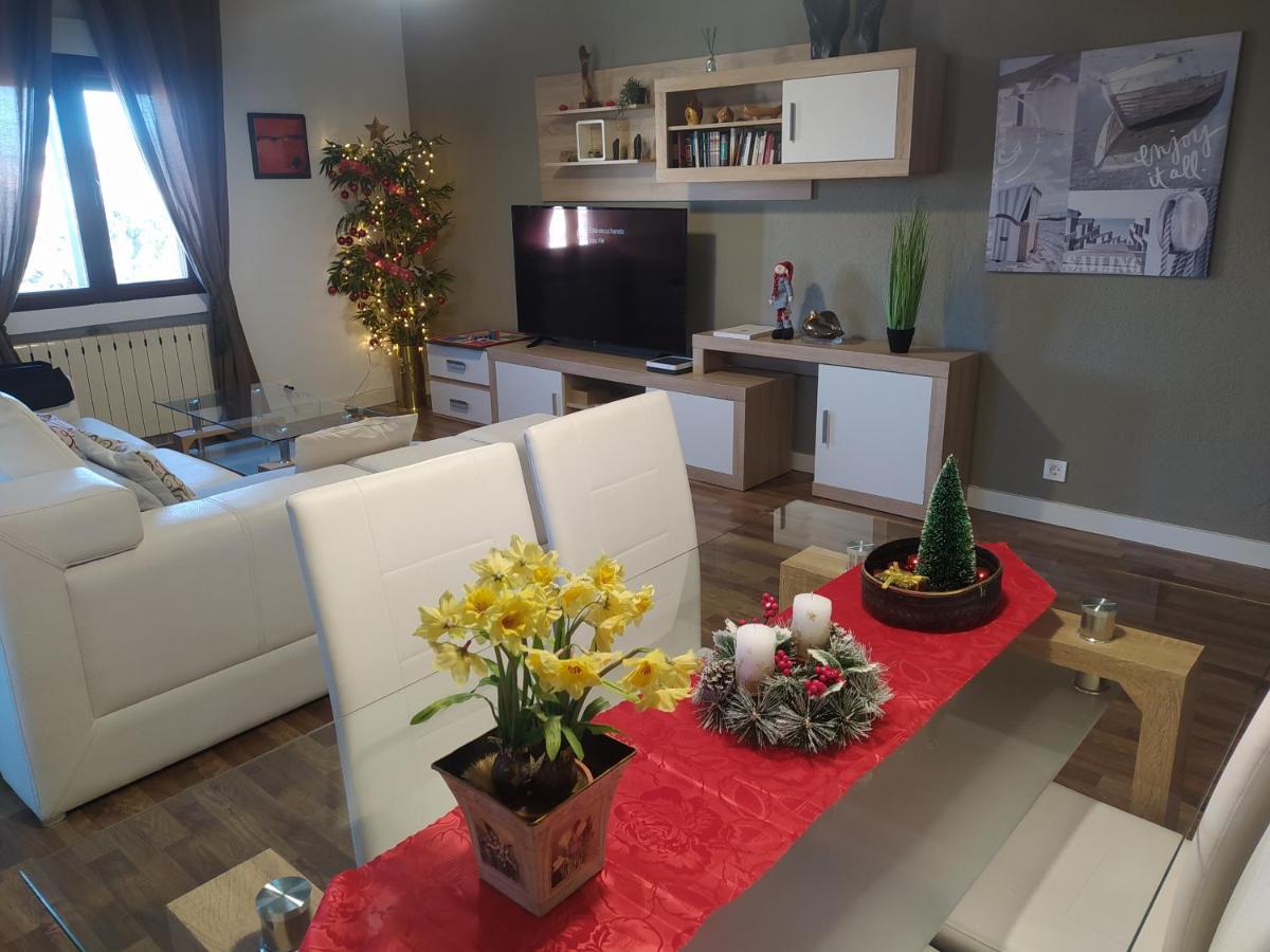 Piso Navas Apartment Navas de San Antonio Ngoại thất bức ảnh